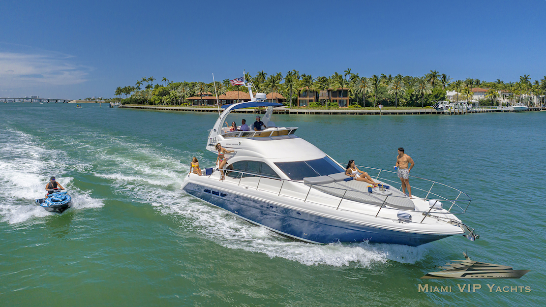Rent 48 Sea Ray Double Down - Miami Yacht Rentals