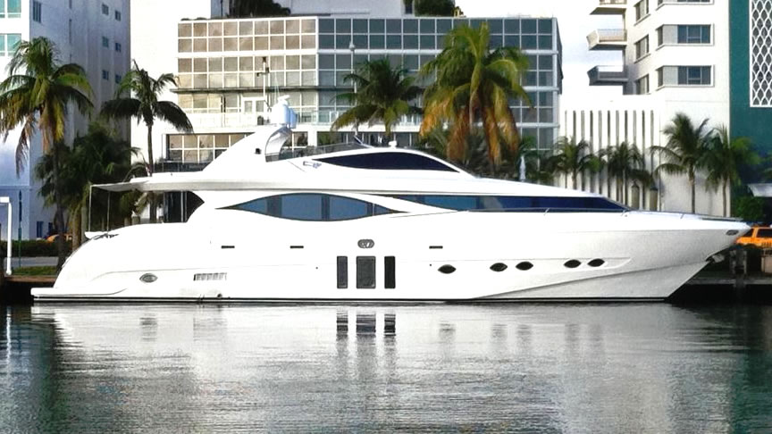 Rent 90 Eagle Super Luxury - Miami Yacht Rentals